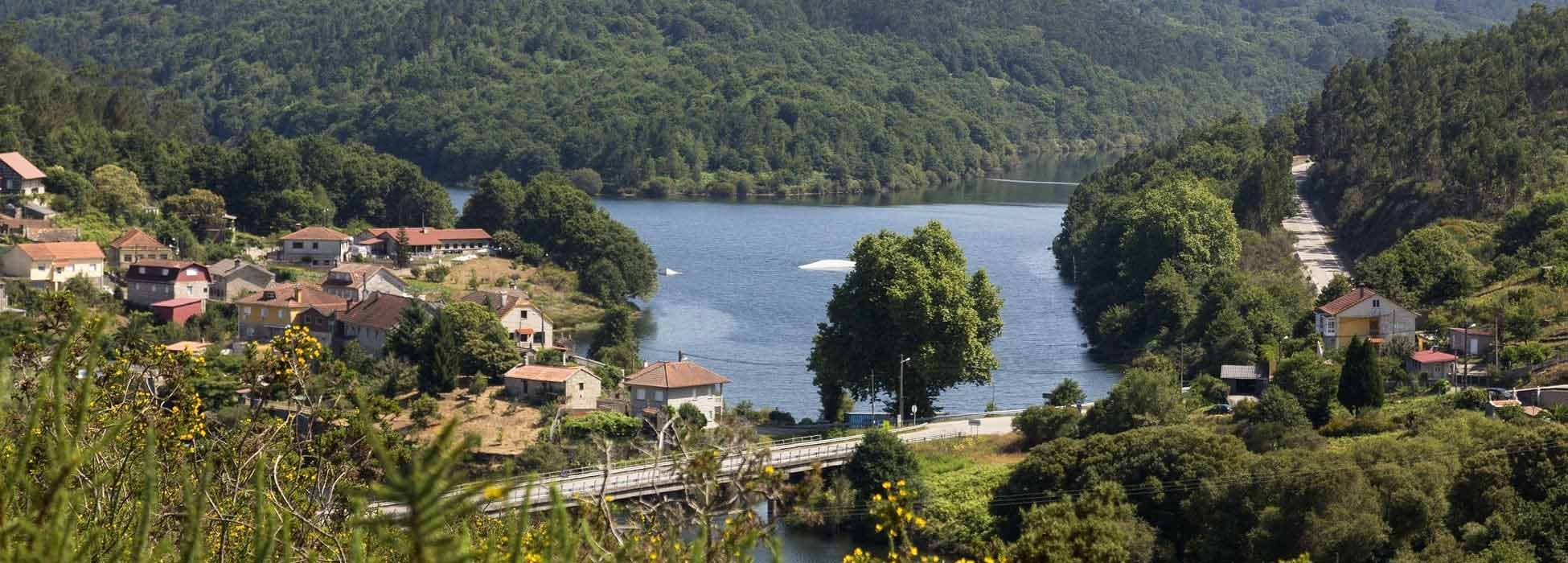 Deporte y arqueología en el curso del río Oitavén